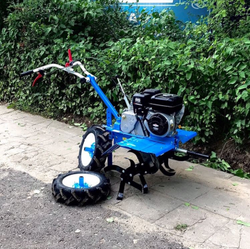  в прокат в Ставрополе. У нас лучшая цена за сутки! Возможность взять в аренду с выгодной скидкой до 40% при экспресс доставке 24/7. И помните, ночью стоимость еще дешевле на 30%! #арендапрокат #виброплита #выгодно