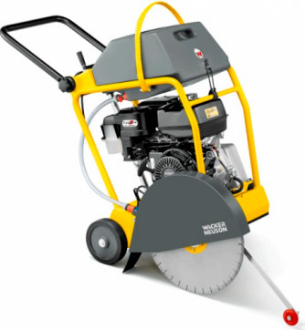 Резчик швов Wacker Neuson MFS-1350CE в прокат в Ставрополе. У нас лучшая цена за сутки! Возможность взять в аренду с выгодной скидкой до 40% при экспресс доставке 24/7. И помните, ночью стоимость еще дешевле на 30%! #арендапрокат #виброплита #выгодно